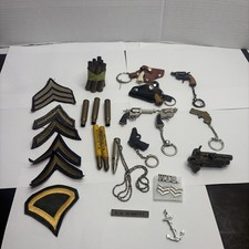 Listing image for VTG Military Memorabilia Novelty Collectibles U.S.army Rank Insignia, Keychains